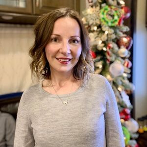 Meet your Posher, Anamaria